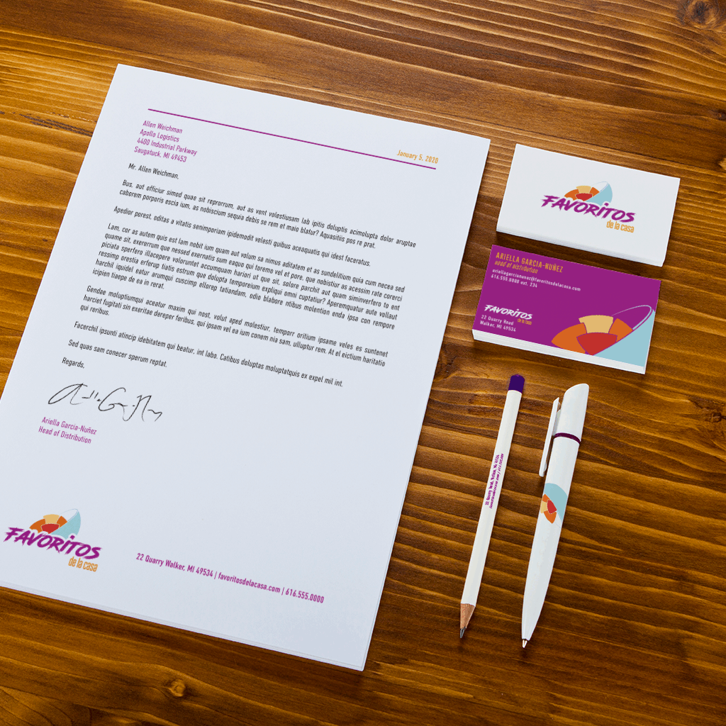mockup-favoritos-letterhead_and_business_cards
